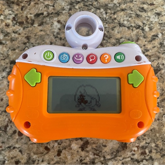 VTech Scroll and Learn Camera - Picture 3 of 4